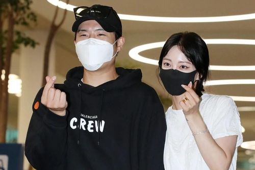 Han Ye Seul và bạn trai sau loạt thị phi