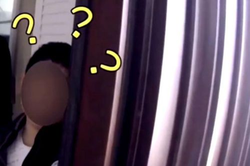 Bị ép làm bài tập, bé trai Trung Quốc báo cảnh sát bắt mẹ