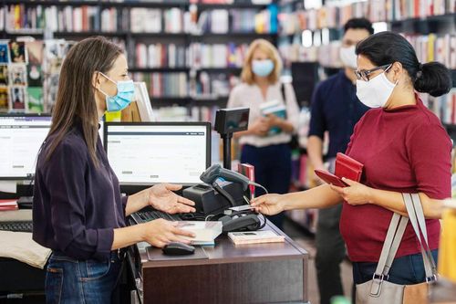 Nhiều nước công nhận sách là hàng hóa thiết yếu trong mùa dịch
