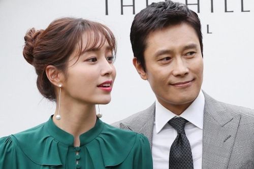 Lee Byung Hun và Lee Min Jung vượt qua sóng gió hôn nhân