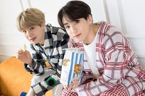 BTS: Jungkook được bố Suga tặng biệt danh không thể chuẩn hơn