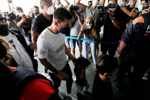 Chi tiết diễn biến vụ Messi rời Barca để gia nhập PSG