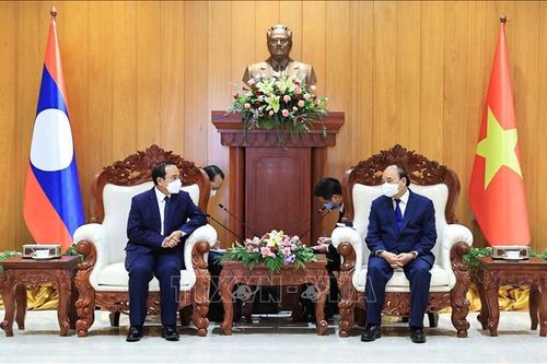 Việt Nam – Lào: Hỗ trợ lẫn nhau để phòng chống dịch COVID-19 và phát triển kinh tế - xã hội