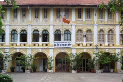 Điểm chuẩn xét tuyển vào lớp 10 chuyên, tích hợp tại TP.HCM: Cao nhất lên đến 49.4 điểm