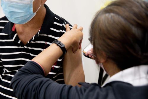 Dịch COVID-19: 70% dân số Singapore đã được tiêm vaccine đầy đủ