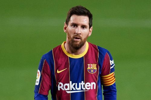 Messi thảnh thơi ở Barcelona, mặc cho cổ động viên PSG chờ đợi