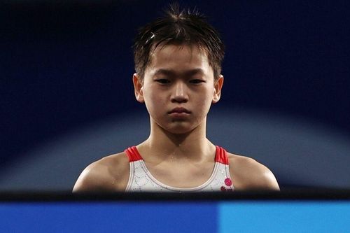 Nhà vô địch Olympic 14 tuổi và ước mơ kiếm tiền chữa bệnh cho mẹ