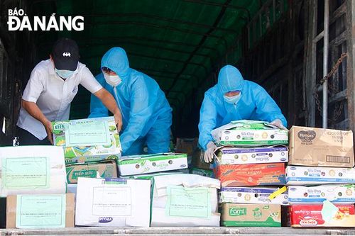 Quảng Nam hỗ trợ lương thực, thực phẩm cho người dân Đà Nẵng