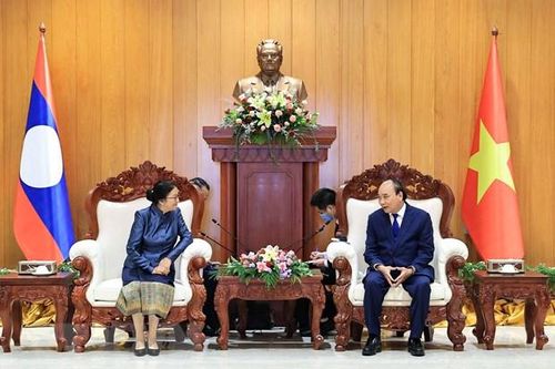 Chủ tịch nước Nguyễn Xuân Phúc tiếp kiến Phó Chủ tịch nước Lào