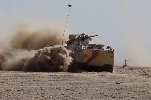 Xe tăng, trực thăng Nga diễn tập bắn đạn thật sát Afghanistan
