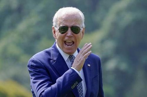 Hàng trăm chuyên gia hối thúc ông Biden ngăn chặn ngay biến chủng mới