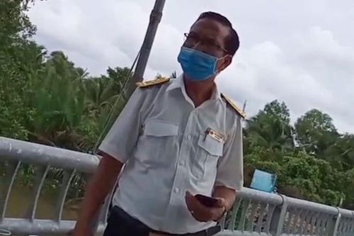 Kỷ luật đội trưởng đội thuế to tiếng ở chốt kiểm dịch