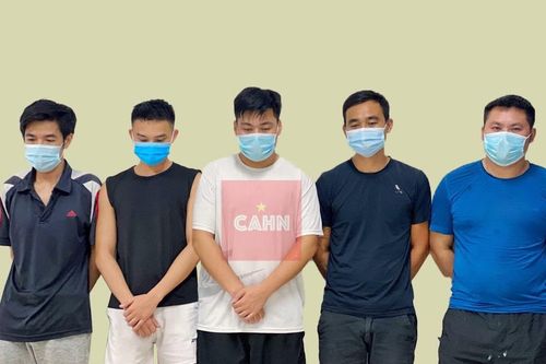 Tụ tập đánh bạc giữa mùa dịch: Vi phạm 'kép'