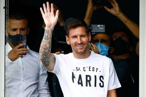PSG hoàn tất 'hợp đồng lịch sử' mang tên Messi