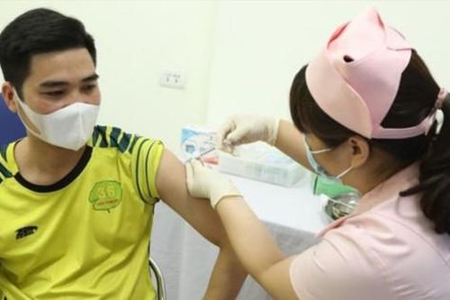 Thử nghiệm lâm sàng giai đoạn 2 vắc-xin Covivac: Dùng vắc-xin AstraZeneca làm đối chứng