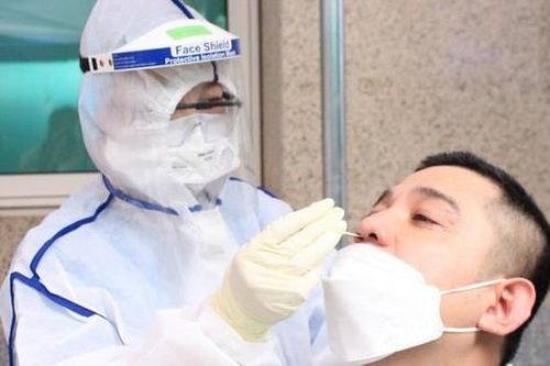 TPHCM xuất hiện 2 ổ dịch mới, hơn 1.500 bệnh nhân COVID-19 đang thở máy
