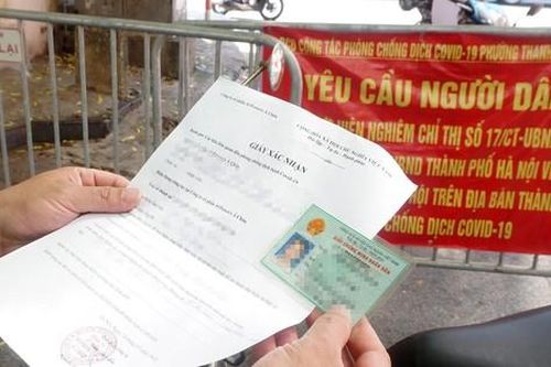 Vụ chi 12 triệu mua 'Giấy đi đường': Cơ quan Công an đang truy nguồn gốc