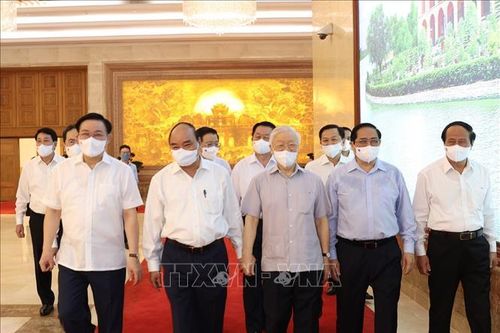 Tổng Bí thư Nguyễn Phú Trọng dự Phiên họp đầu tiên của Chính phủ nhiệm kỳ 2021- 2026