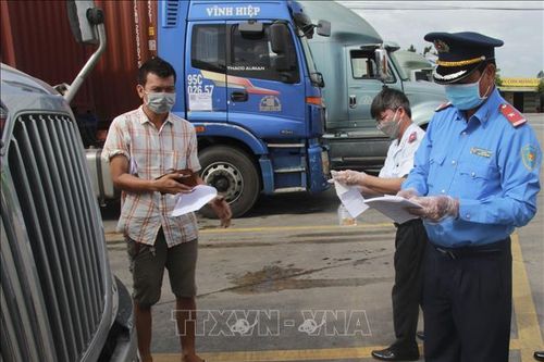 Yêu cầu công bố đường dây nóng gỡ khó trong vận tải hàng hóa