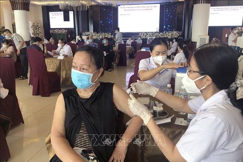 Tốc độ tiêm vaccine COVID-19 đang tăng nhanh những ngày gần đây