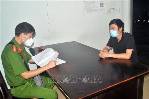 Xử phạt nhóm người vi phạm quy định phòng dịch COVID-19