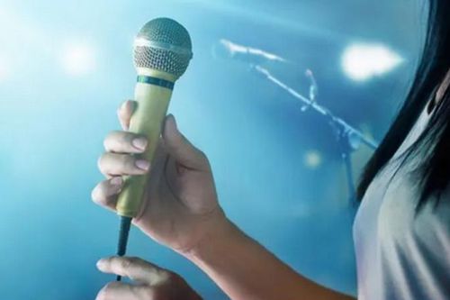 Trung Quốc cấm những bài hát karaoke có nội dung 'phi pháp'