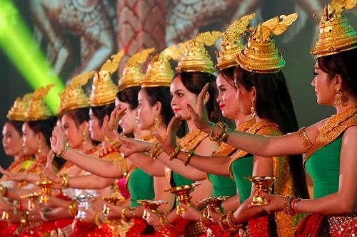 Đặc sắc nghệ thuật múa Khmer
