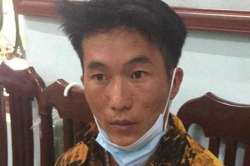 Hành động điên rồ của gã đàn ông đòi vợ cũ phải quan hệ tình cảm nhưng bất thành