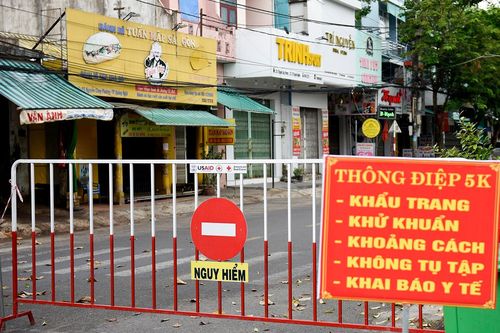 Người dân Quảng Ngãi không được ra khỏi nhà sau 21h