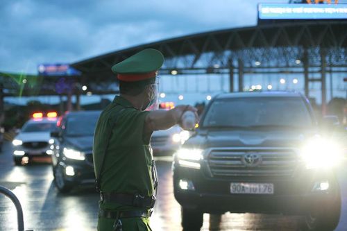 Kiểm soát phòng, chống dịch Covid-19: Bình yên từ cửa ngõ Thủ đô