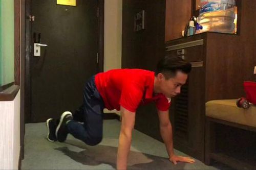 Các tuyển thủ thể thao Việt Nam làm gì trong phòng cách ly?
