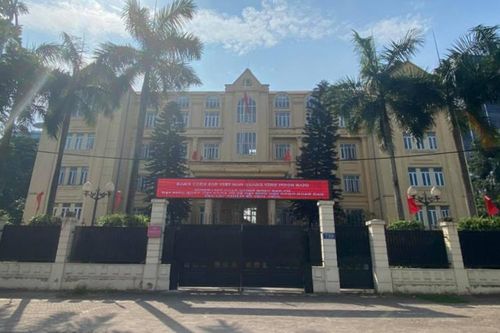 Khởi tố nhóm phóng viên tống tiền hiệu trưởng trường tiểu học