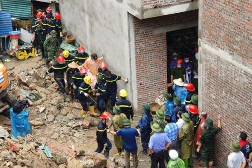Quảng Ninh: Sạt lở đất khiến 3 người tử vong