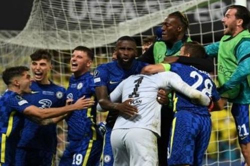 HLV Tuchel 'cao tay' thay thủ môn bắt luân lưu đưa Chelsea giành Siêu cúp châu Âu 2021