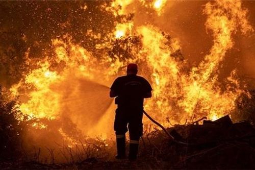 'Bong bóng của những lời hứa suông sắp vỡ'