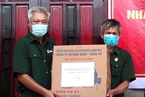Người lính bộ đội Cụ Hồ quyết chí làm giàuTin khácKết nối các nguồn lực chuẩn bị cơ sở vật chất cho năm học mơíDanh sách cá nhân dự kiến đề nghị xét tặng danh hiệu 'Công dân Lạng Sơn ưu tú' lần thứ nhất, năm 2021