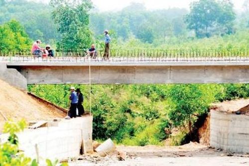 Kinh tế Xây dựng - Giao thông Nâng cấp thủy lợi ứng phó mưa lũ