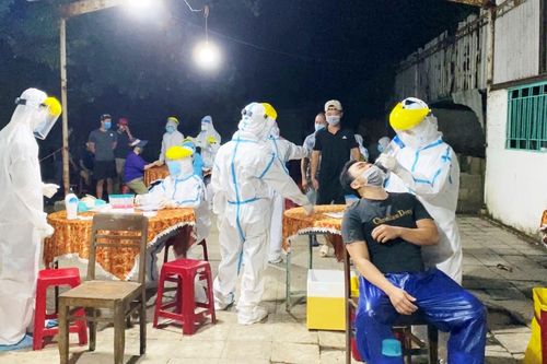 Đà Nẵng ghi nhận 16 ca nhiễm SARS-CoV-2 trong cộng đồng, 7 ca chưa rõ nguồn lây