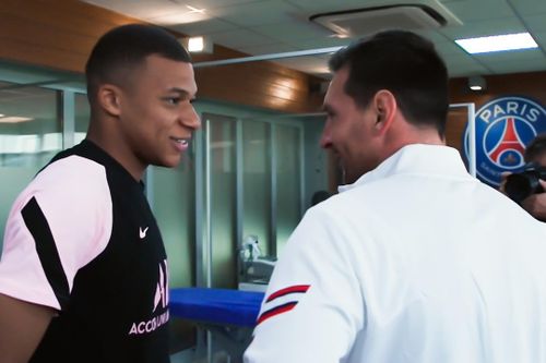 Khoảnh khắc Messi gặp Mbappe và Ramos ở PSG