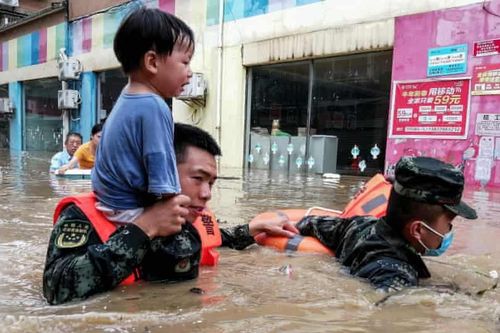 Mưa lũ lớn ở Hồ Bắc khiến hàng chục người chết