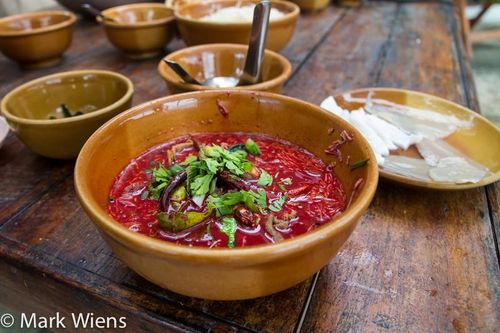 'Ớn lạnh' những món ăn tươi nuốt sống của Thái Lan