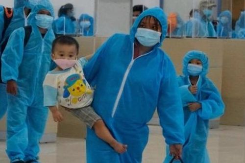 Covid-19 ở Việt Nam sáng 13/8: Gần 12,1 triệu liều vaccine đã được tiêm, quyết tâm có vaccine tự sản xuất vào tháng 9, bác thông tin giả mạo