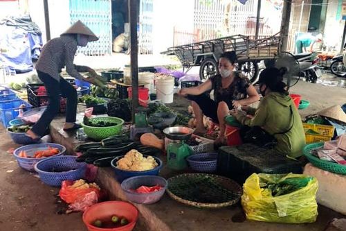 Bốn thay đổi bắt buộc để lo đủ cho cả nhà sống qua mùa dịch