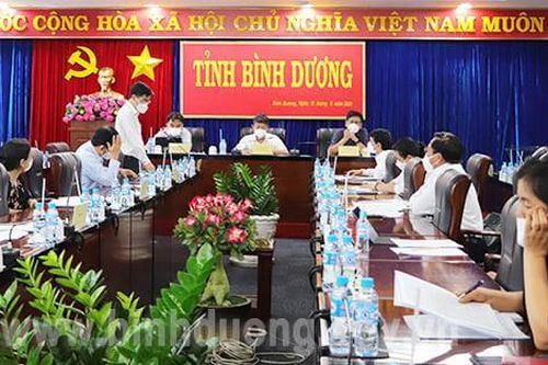 Bình Dương: Bàn giải pháp 'dài hơi' quyết tâm phục hồi kinh tế