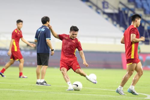 Tuyển Việt Nam đứng đầu Đông Nam Á trong Bảng xếp hạng FIFA tháng 8