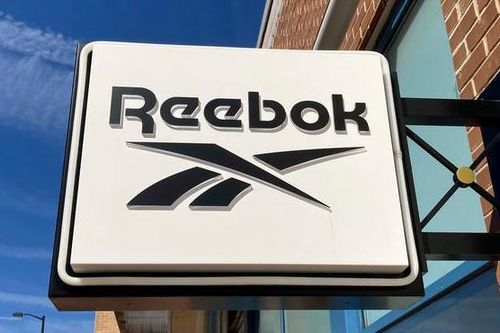 Adidas bán lại thương hiệu Reebok cho Authentic Brands Group