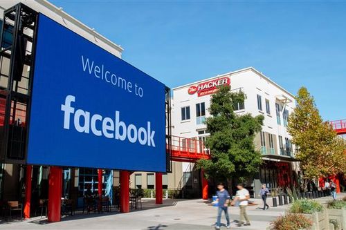 Facebook hoãn kế hoạch cho nhân viên trở lại làm việc tại văn phòng