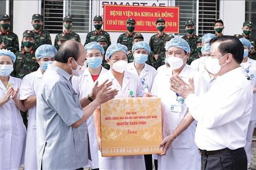 Chủ tịch nước động viên các cơ sở y tế, nhân dân Thủ đô tích cực phòng, chống dịch