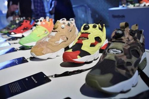 Kinh doanh èo uột, thương hiệu Reebok bị Adidas bán rẻ