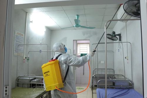 Tuyệt đối không phun khử khuẩn trực tiếp lên nhân viên y tế, người bệnh, người nhàTin khácKết nối các nguồn lực chuẩn bị cơ sở vật chất cho năm học mơíDanh sách cá nhân dự kiến đề nghị xét tặng danh hiệu 'Công dân Lạng Sơn ưu tú' lần thứ nhất, năm 2021